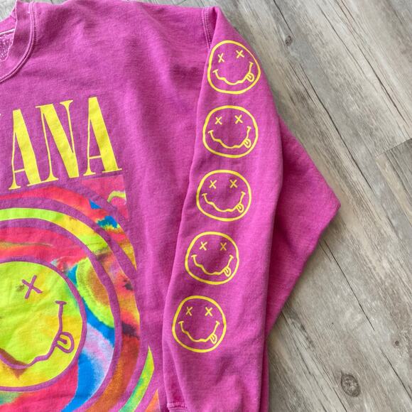 Nirvana Women’s Oversized Sweatshirt Pink Graphic Print Crewneck Pullover S/M - Picture 5 of 9
